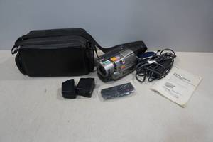 lot 155 image: Sony CCD-TRV85 Hi8 Video Camera Recorder with Case