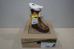lot 178 image: Smoky Mountain Boots -Toddler Size 3