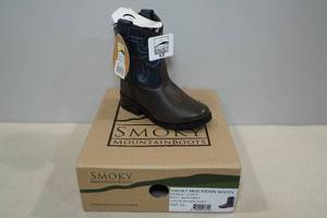 lot 179 image: Smoky Mountain Boots -Toddler Size 5.5