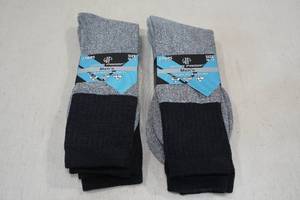 lot 186 image: 2 2-Packs Wear Proof Mens Cushion Crew Socks -Size 10-13
