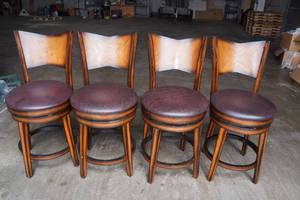 lot 60 image: Set of 4 Bar Stools