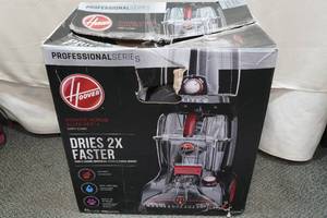 lot 228 image: Hoover Professional Series Power Scrub Elite Pet Pro Carpet Cleaner