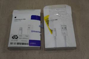 lot 246 image: 2 Apple Lightning to USB 1m Charging Cable