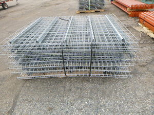 lot 12 image: 18 Pallet Racking Wire Decks