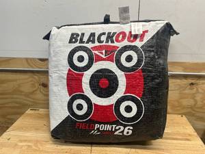 lot 129 image: BlackOut Deluxe Field Point Bag Target