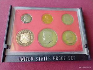 lot 42 image: 1982 U.S. Mint Proof Set