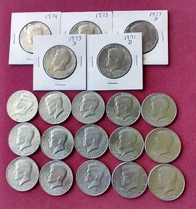 lot 55 image: (20) Kennedy Half Dollars