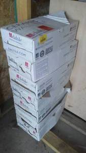 lot 525 image: 4 Inch White Ceramic Tile (7 Cases )
