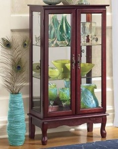 lot 536 image: 2-Door Lighted Cabinet open box