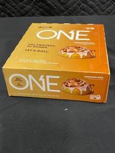 Cinnamon Roll Protein Bars 12 Pack box&nbspBest&nbspBy 10052023