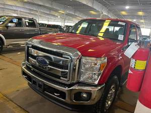 lot 12 image: 2013 Ford F-250 XLT 4x4 Crew Cab