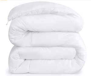 lot 416 image: Utopia Bedding Comforter  All Season Comforter King Size  White