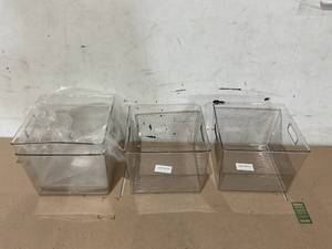 lot 368 image: LOT OF 4 Clear Plastic Storage Bins. 10x9x8