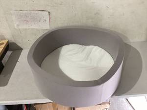 lot 429 image: BRVO Soft Sponge Ball Pit. 30X10