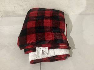 lot 451 image: Uttermara Sherpa Fleece Weighted Blanket for Adults, 12 lbs, Measures 48 x 72