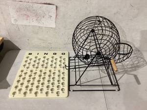 lot 456 image: Deluxe Large Bingo Cage Set