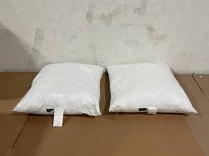 lot 143 image: LOT OF 2 SNUG&COZY Luxury Goose Down Feather Pillow Inserts