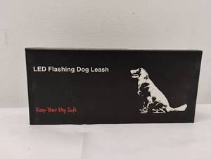 lot 36 image: NEW LED FLASHING DOG LEASH