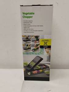 lot 39 image: NEW VEGETABLE CHOPPER