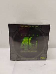 lot 34 image: NEW ALIEN 40TH ANNIVERSARY COLLECTORS EDITION FUNKO POP
