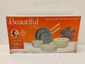 lot 77 image: NEW BEAUTIFUL 12PC CERAMIC NON-STICK COOKWARE