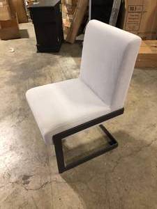 Chair  Customer Returns See Pictures