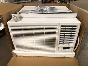 LG 12,000 BTU 230208-Volt Window Air Conditioner LW1221HRSM Cools 550 Sq. Ft. with Cool and Heat, Wi-Fi Enabled  Customer Returns See Pictures