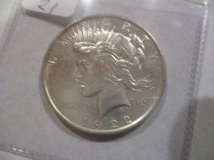lot 21 image: Fine 1922 Silver Peace Dollar