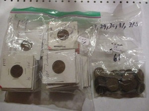 lot 41 image: Bag of 78 Wheat Pennies