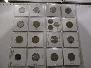 lot 54 image: Lot of 13 Foreign Coins, 1943 Steel Wheat Cents, 1882 Indian, 2013-D Mount Rushmore