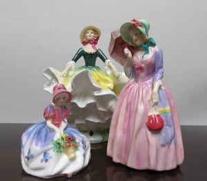 lot 46 image: Lot of 3 Vintage ROYAL DOULTON Porcelain Lady Figurines