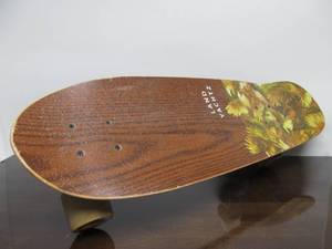 lot 49 image: Nice Condition LAND YACHTZ Skateboard