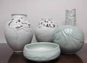 lot 97 image: Lot of 5 Signed Art Pottery Vases Bowl etc