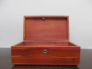 lot 140 image: Vintage Miniature LANE Cedar Chest Dresser Box