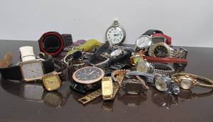 lot 169 image: Estate Lot of Vintage etc Watches