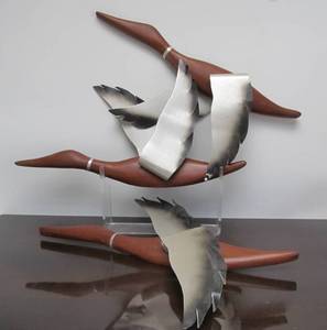 lot 194 image: Set of 3 Mid Century Flying Duck Wall Sculptures
