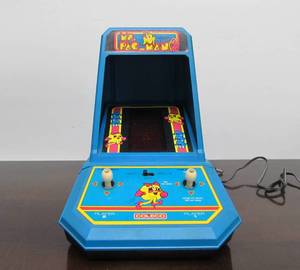 lot 200 image: Awesome Working Vintage 1980s Coleco Tabletop MS. PAC-MAN Video Game