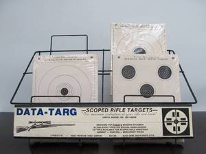 lot 211 image: Vintage Rocky Mountain Data-Target Metal Display With NOS Targets Countertop Rack 18