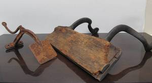 lot 233 image: Early Antique Barber Chair Footrest & Fire Engine Step