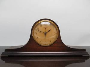 lot 234 image: Working Vintage TELECHRON Electric Mantle Clock
