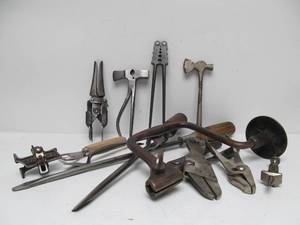 lot 248 image: Great Collection of Old Vintage Restored etc Unusual Tools #1