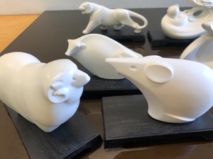 lot 277 image: Interesting Group of Oriental Abstract Animal Sculptures