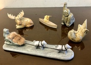 lot 275 image: Very Nice Group of AlaskanInuit Stone Carvings
