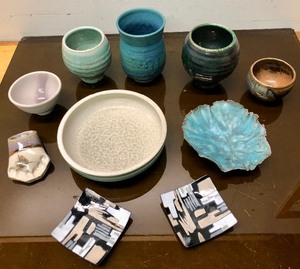 lot 286 image: Estate Lot of Assorted Handmade Signed Studio Art Pottery #4
