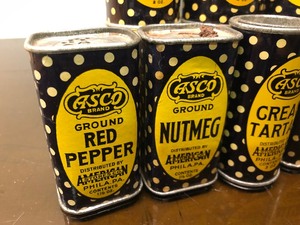 lot 329 image: Great Looking Vintage Metal ASCO Advertising Spice Tins