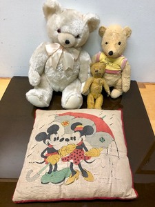 lot 295 image: Old Vintage Teddy Bears & Early Disney Pillow