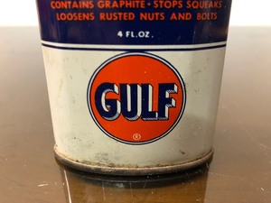 lot 323 image: Vintage GULF Advertising Oiler Penetrating Oil Can wLead Spout & Cap