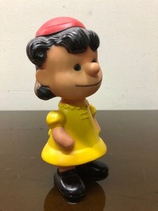 lot 363 image: Vintage 1960s PEANUTS Hard Plastic Lucy ToyDoll