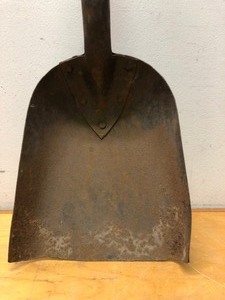lot 369 image: Very Cool Antique Railroad Shovel