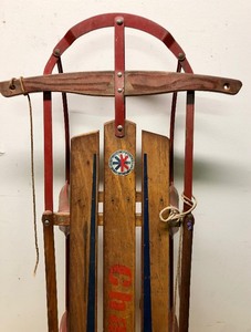 lot 370 image: Niec Condition Vintage CHAMPION Wood Snow Sled